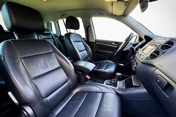 Volkswagen Tiguan 9 of 12