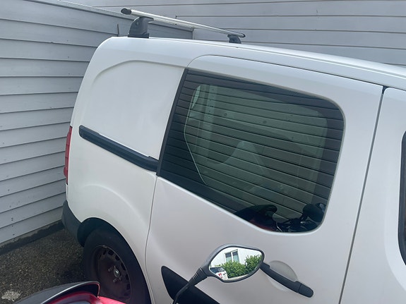 Peugeot Partner 3 of 15