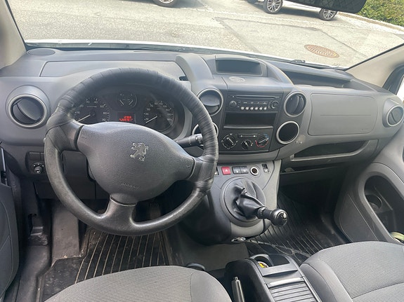 Peugeot Partner 4 of 15