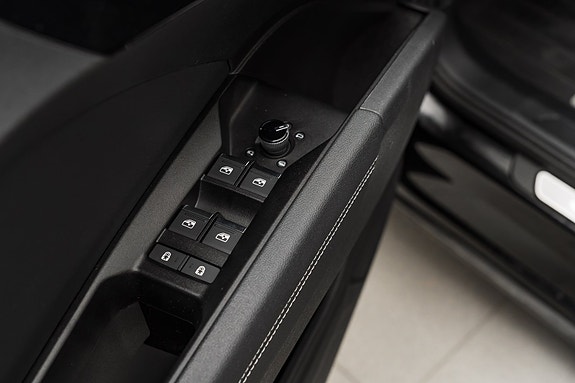Audi Q4 e-tron 24 of 30