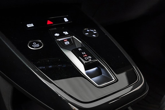 Audi Q4 e-tron 18 of 30