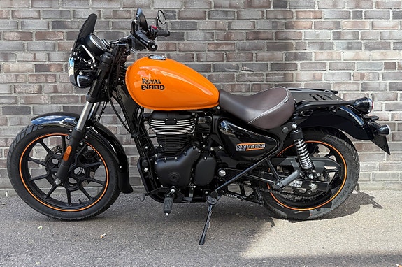 Royal Enfield Meteor 350 12 of 15
