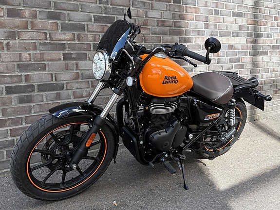 Royal Enfield Meteor 350 13 of 15