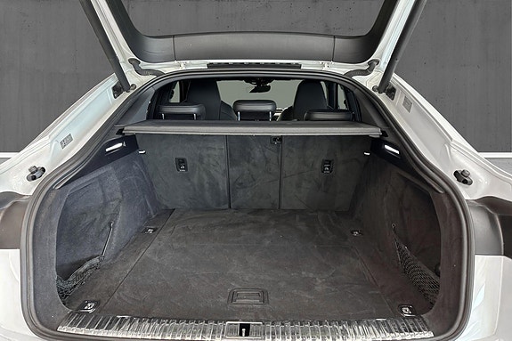 Audi e-tron Sportback 16 of 30