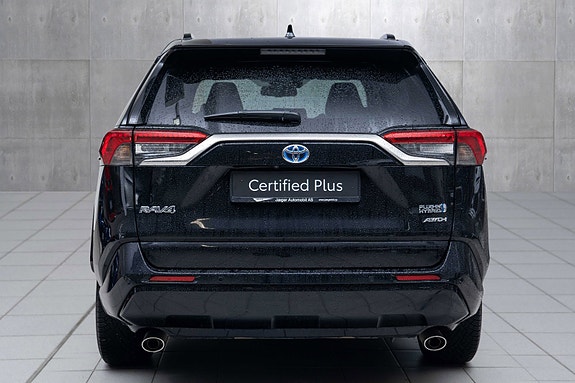 Toyota RAV4 Plug-in Hybrid 4 of 20