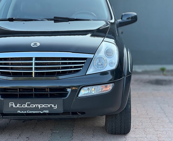 SsangYong Rexton 4 of 30
