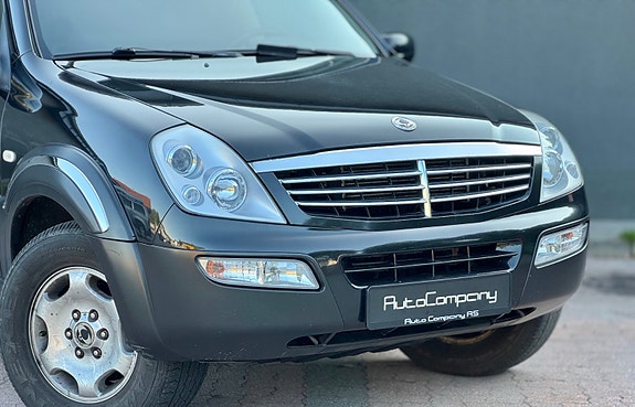 SsangYong Rexton 2 of 30