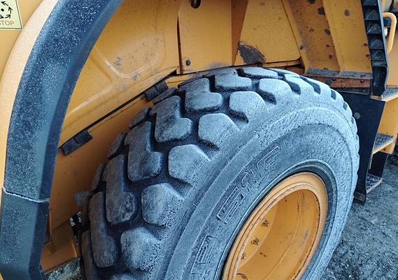 Hyundai Hl 955 12 of 18
