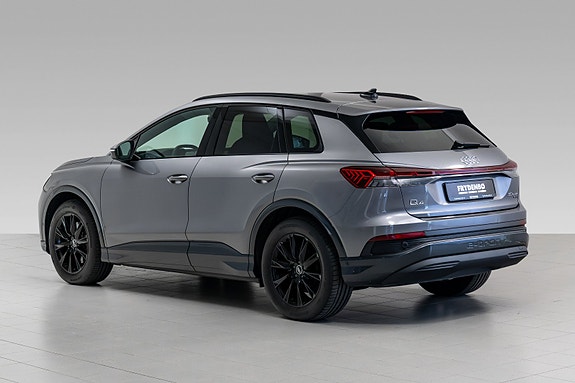 Audi Q4 e-tron 6 of 30