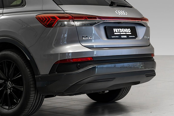 Audi Q4 e-tron 7 of 30