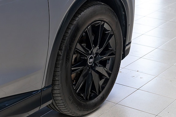 Audi Q4 e-tron 11 of 30