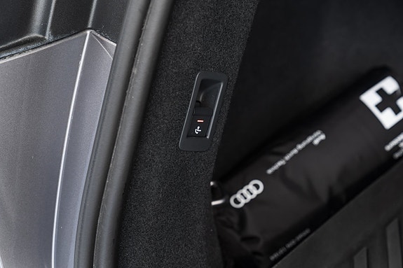 Audi Q4 e-tron 29 of 30