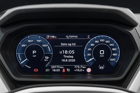 Audi Q4 e-tron 10 of 30