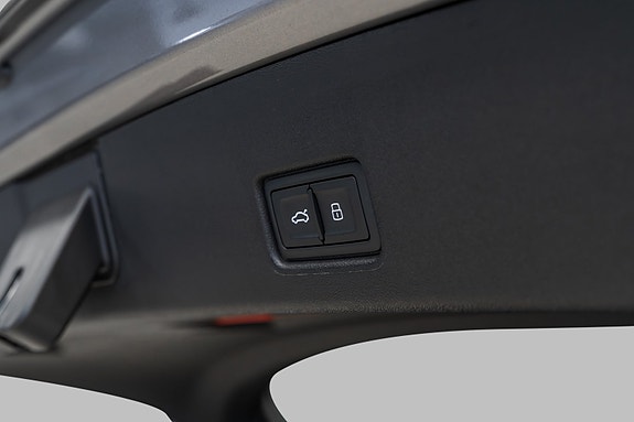 Audi Q4 e-tron 30 of 30