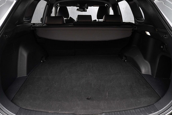 Toyota RAV4 Plug-in Hybrid 18 of 20