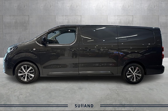 Toyota Proace 2 of 23