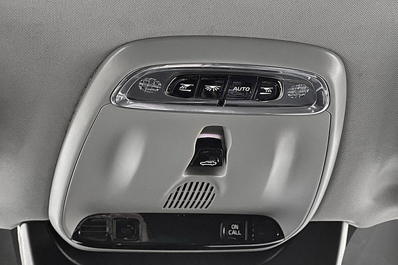 Volvo XC90 19 of 30