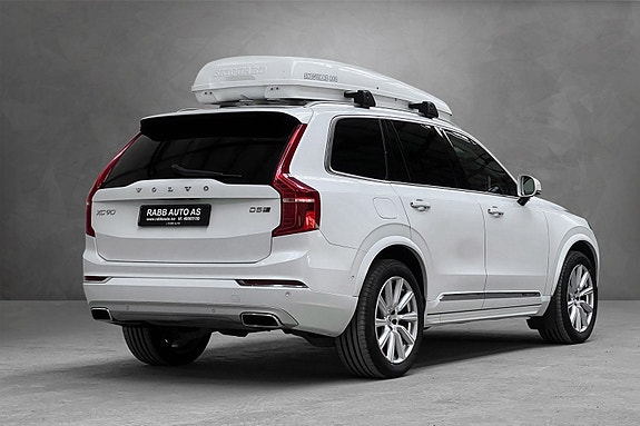 Volvo XC90 8 of 30