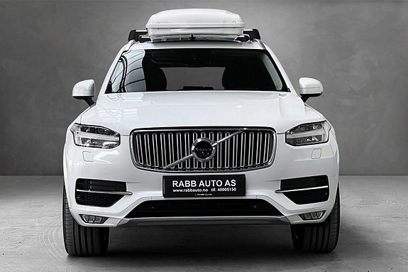 Volvo XC90 3 of 30