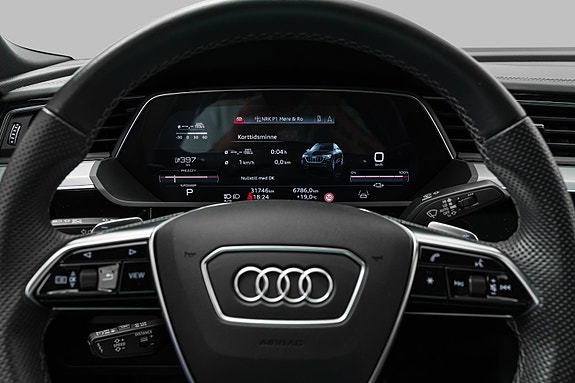 Audi SQ8 e-tron 21 of 30