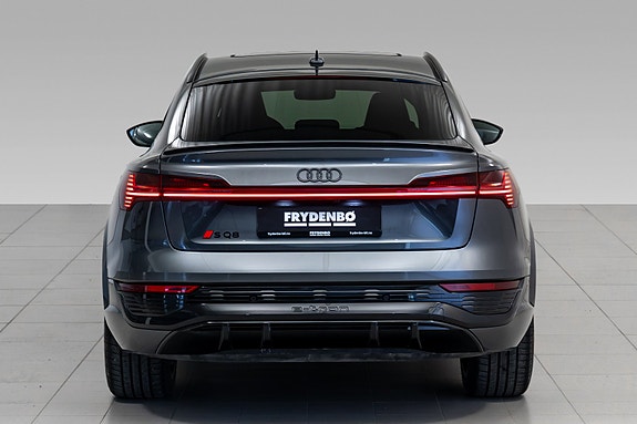 Audi SQ8 e-tron 9 of 30