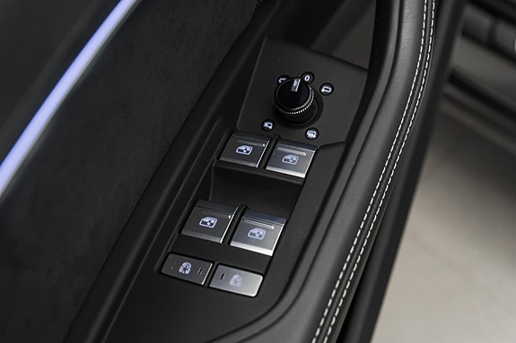 Audi SQ8 e-tron 24 of 30