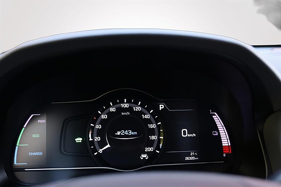 Hyundai IONIQ 14 of 18