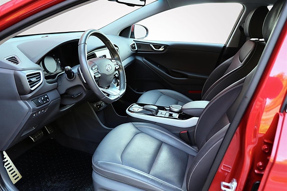 Hyundai IONIQ 9 of 18