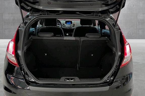Ford Fiesta 19 of 21