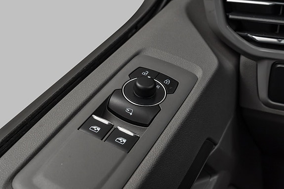 Volkswagen Transporter 21 of 30