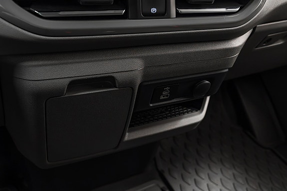 Volkswagen Transporter 17 of 30