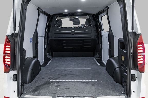 Volkswagen Transporter 25 of 30