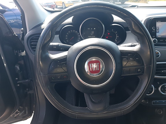 Fiat 500X 19 of 30