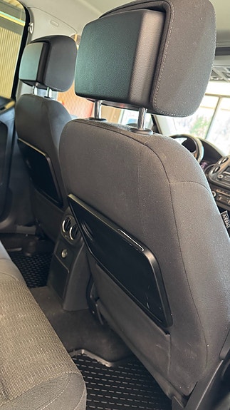 Volkswagen Tiguan 16 of 19