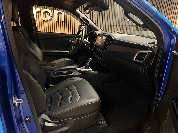 Isuzu D-max 7 of 14