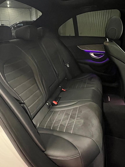 Mercedes-Benz C200 21 of 30