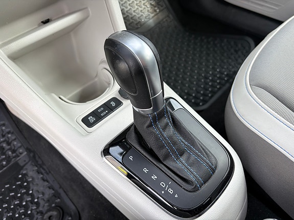 Volkswagen UP! 21 of 30