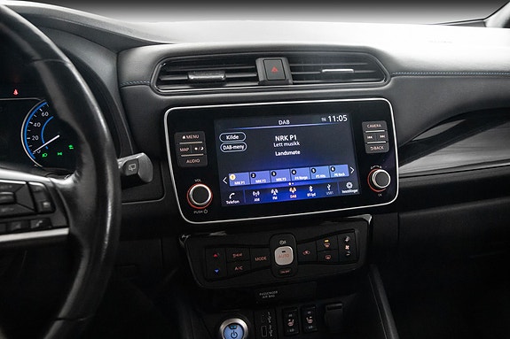 Nissan Leaf 15 of 23