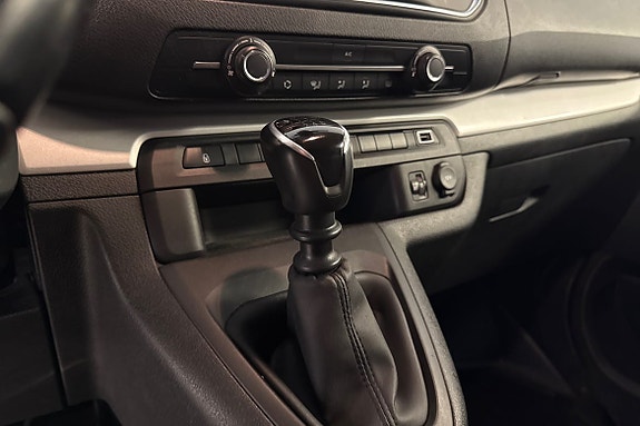 Peugeot Expert 11 of 17
