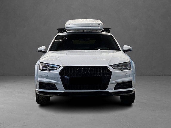 Audi A4 allroad 2 of 30
