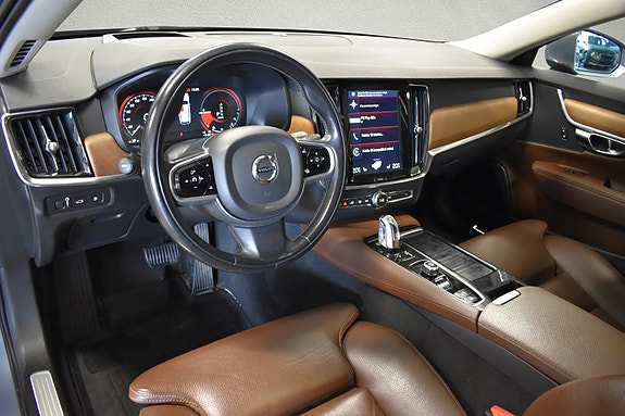 Volvo V90 11 of 30