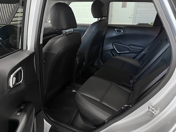Kia e-Soul 19 of 30