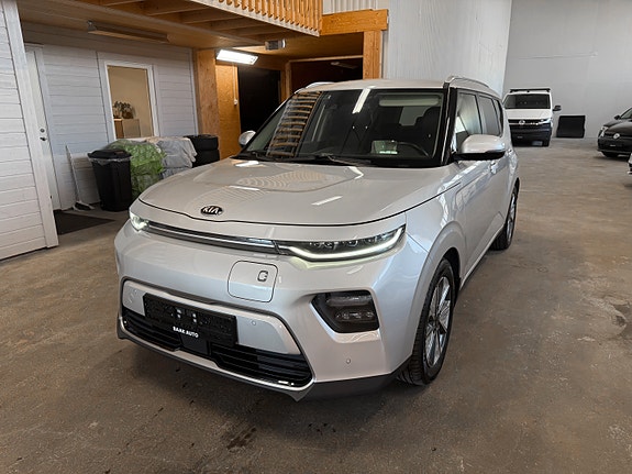 Kia e-Soul 13 of 30