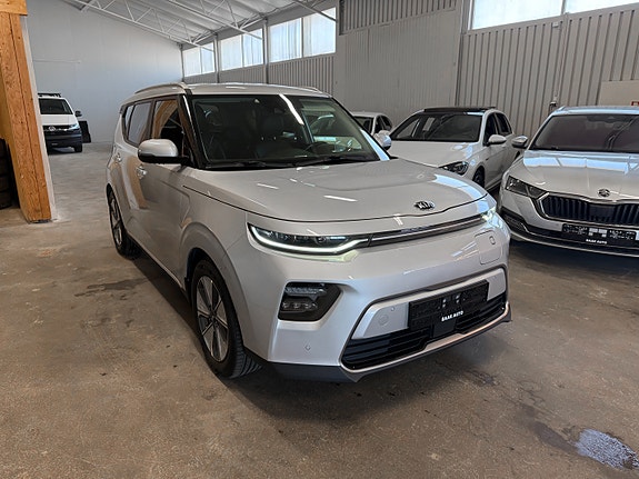 Kia e-Soul 4 of 30