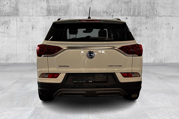 SsangYong Korando 4 of 21