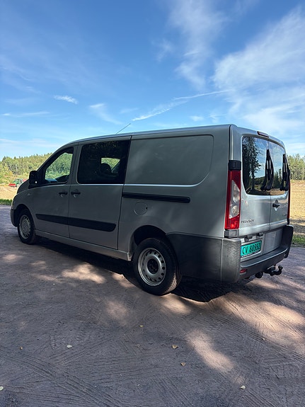 Peugeot Expert 8 of 30