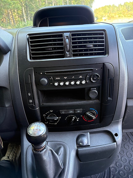 Peugeot Expert 21 of 30