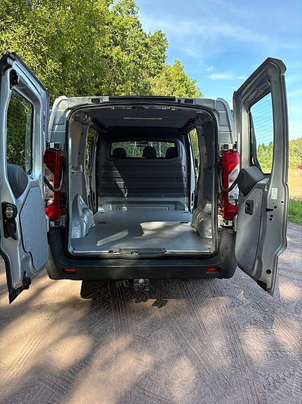 Peugeot Expert 25 of 30
