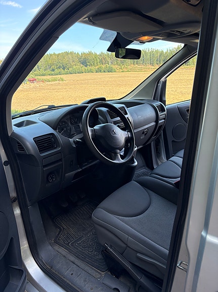 Peugeot Expert 15 of 30