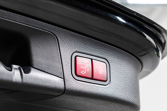 Mercedes-Benz EQA300 8 of 22